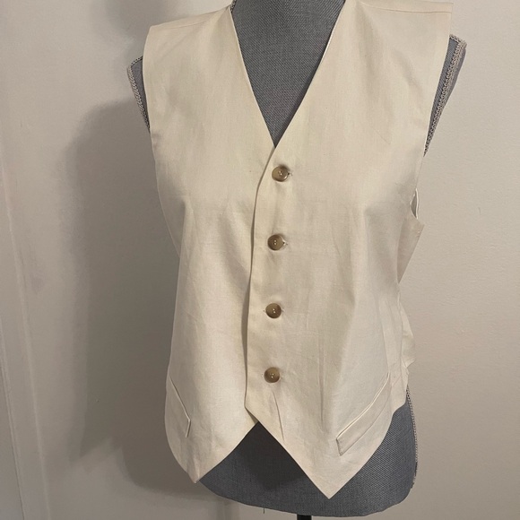 Cream Button-Up Vest - Picture 8 of 16